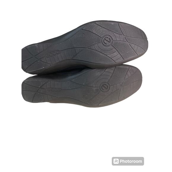 ECCO Gore-Tex Black Leather /Stretch Fabric Pull On Ankle Boots Size 39 /US 8.5 - Picture 3 of 5